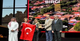 Dünyanın en iyi turizm köyü Birgi ödülüne kavuştu