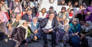 Üreticilerden Başkan Tugay'a teşekkür