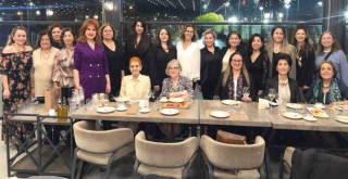 TÜKD Karşıyaka'da görev değişimi