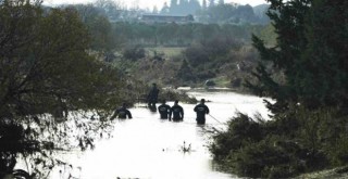Foça'da selde kaybolan kişiyi arama çalışmaları sürüyor