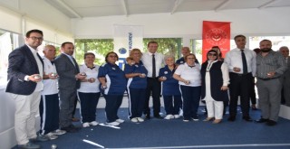 Dünya Yaşlılar Günü'nü bocce oynayarak kutladılar