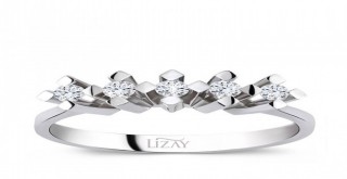 Pırlanta İle Artık Daha Değerliyiz