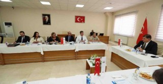 Tugay: Halk sağlığı alanında Türkiye’ye ışık tutacağız