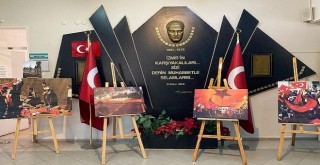 Karşıyaka Halk Eğitim  15 Temmuz anısına sergi açtı