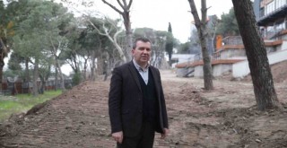 Bergama Çamlıpark için ilk kazma vuruldu