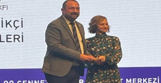 Çiğli Belediyesi’ne SODEV’den ödül