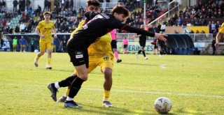 Karşıyaka deplasmanda berabere