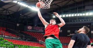 Karşıyaka'yı potada zorlu haftalar bekliyor