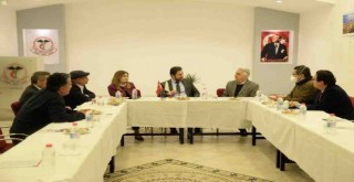 CHP İzmir'den Tabip Odası'na tam destek