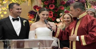 Cemil Tugay kızının nikahını kıydı