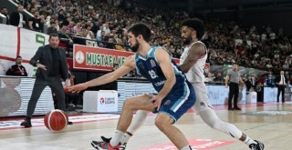 Pınar Karşıyaka'ya TBF'den ceza...