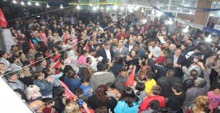 Dr. Cemil Tugay’a Roman vatandaşlardan sevgi seli…