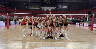 Endo Karşıyaka, Vakıfbank'a set vermedi