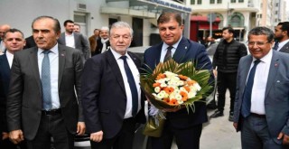 Tugay İzmir'in su sorunu yaşamaması için gerekli formülü açıkladı