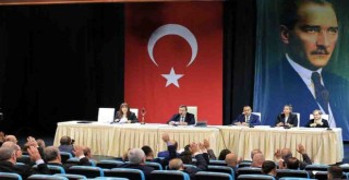 Konak Belediye Meclisi nisan toplantısını gerçekleştirdi