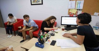 Karşıyaka Belediyesi’nden LGS öğrencilerine tercih desteği