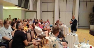 Turizmciler bilgilenmeye geldiler, dertlerini döktüler