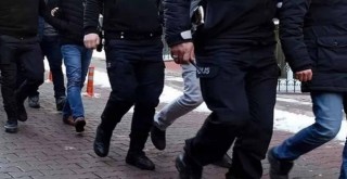 İzmir'de FETÖ'nün mahrem yapılanmasına yönelik operasyon