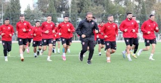 Karşıyaka, Kemerkent Bulvarspor'u ağırlıyor