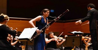 Sophie Dervaux, İzmirli müzikseverleri büyüledi