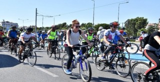 Bisikletli ulaşımda İzmir örnek olacak