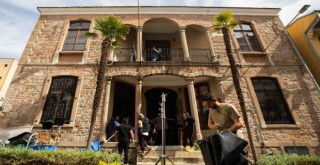 Bergama Belediyesi'nin kapıları sanata açıldı