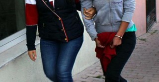 Karşıyaka'da bebeğiyle denize atlayan kadın tutuklandı