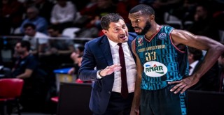 Sarıca: Yeni bir takım olmanın zorluklarını yaşamaya devam ediyoruz