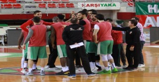 Pınar Karşıyaka-Fenerbahçe Beko maç biletleri tükendi