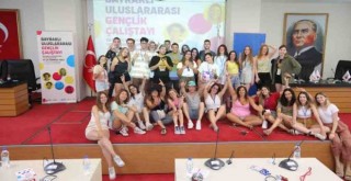 Bayraklı’da Uluslararası Gençlik Festivali başladı