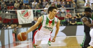 Kenan Sipahi yeniden Pınar Karşıyaka'da