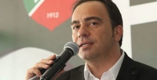 Mutlu Altuğ hastanede tedavi altına alındı!