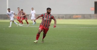 Karşıyaka'da Yılmaz gitmek istiyor