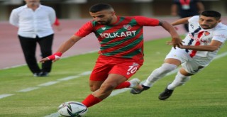 Karşıyaka evinde berabere kaldı