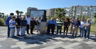 Attila İlhan Karşıyaka'da anıldı