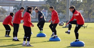 Karşıyaka'da gönderilecekler yeni transferlere göre belli olacak