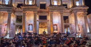 34. Uluslararası İzmir Festivali başladı