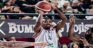 Pınar Karşıyaka, Darüşşafaka deplasmanında