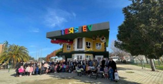 İzmirli çocuklar, yarıyıl tatilinde eğlenerek öğrendi