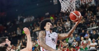 Karşıyaka'da sakatlıklar can sıkıyor...