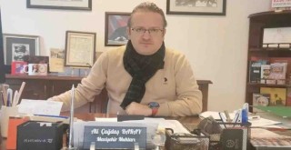 Baray: İzmir Büyükşehir Belediyesi'nden hizmet alamıyorum