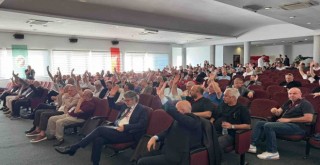 Karşıyaka'da yine yapılandırma tehlikesi