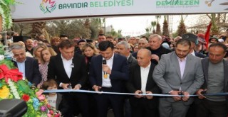 3.Bayındır Turan Nergis ve Kuru Çiçek Festivali'ne yoğun katılım