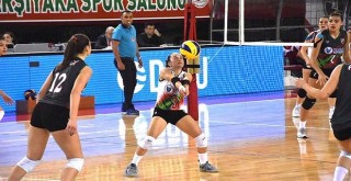 Karşıyaka, Büyükçekmece'yi kolay aştı...