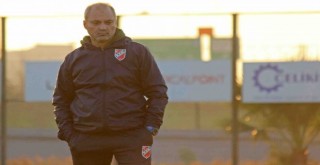 Sözeri: İlk 11'de direk oynamayacak oyuncu almam