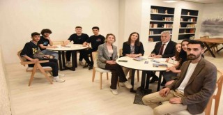 Torbalı’da ilk Kitap Kafe açıldı