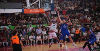 TBF, Pınar Karşıyaka-Anadolu Efes maçını erteledi