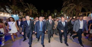 Başkandan fuar turu...