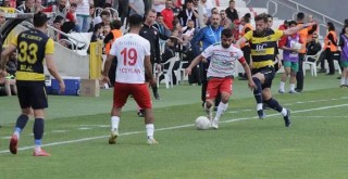 Karşıyaka Mustafa Aşan'dan yoksun...