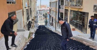 Bayraklı’nın yollarına modern sistem